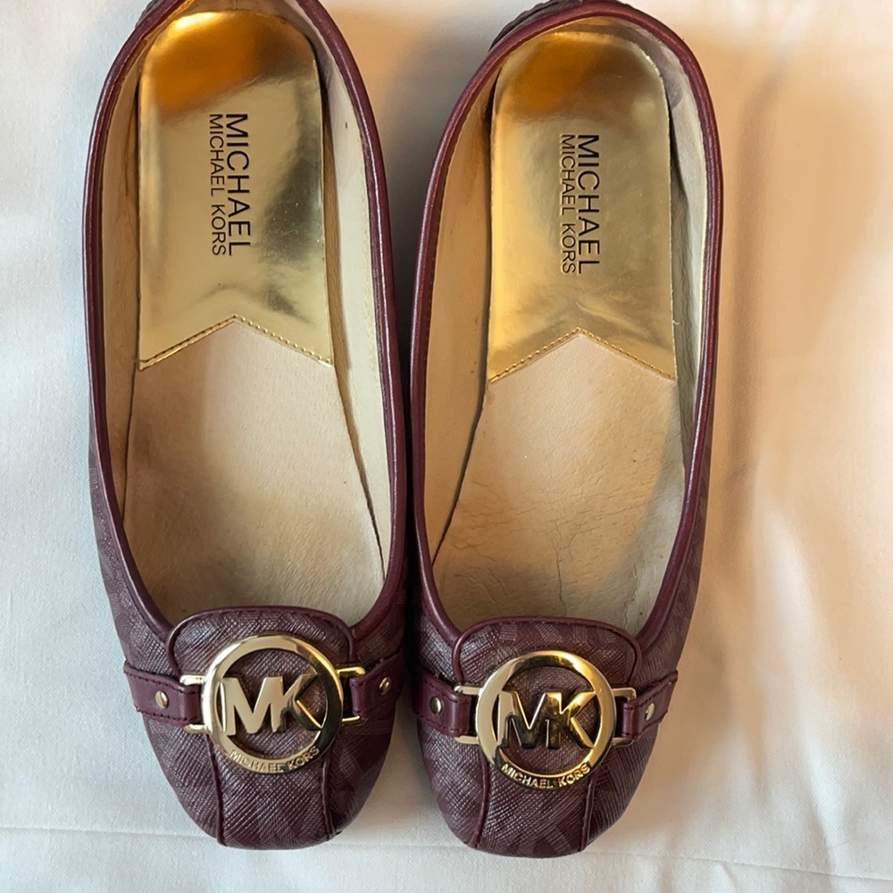 Michael Kors flats